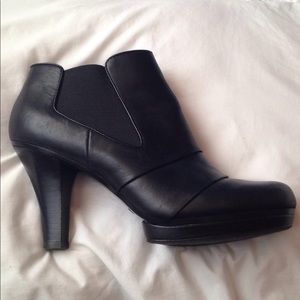 Sofft Black Leather Ankle Bootie - Marden Platform
